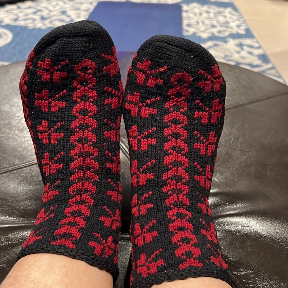 Hand Knit Woman Slipper Socks-Patterned Slippers